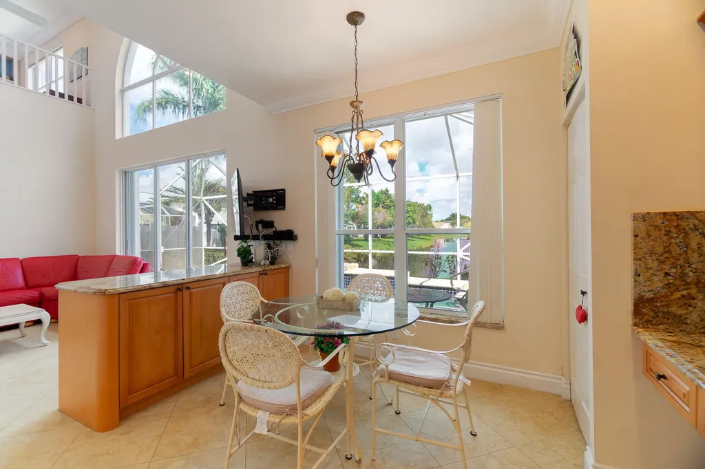 6005 Newport Village Way Lake Worth FL 33463