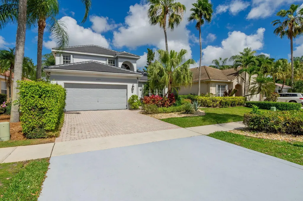 6005 Newport Village Way Lake Worth FL 33463