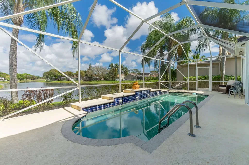 6005 Newport Village Way Lake Worth FL 33463