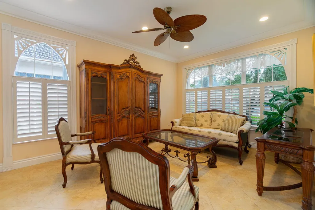 6005 Newport Village Way Lake Worth FL 33463