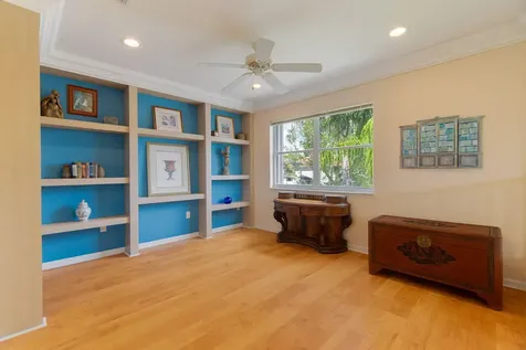 6005 Newport Village Way Lake Worth FL 33463