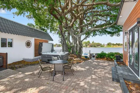 6647 Paul Mar Drive Lantana FL 33462