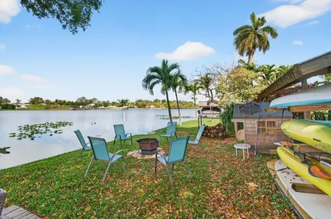 6647 Paul Mar Drive Lantana FL 33462