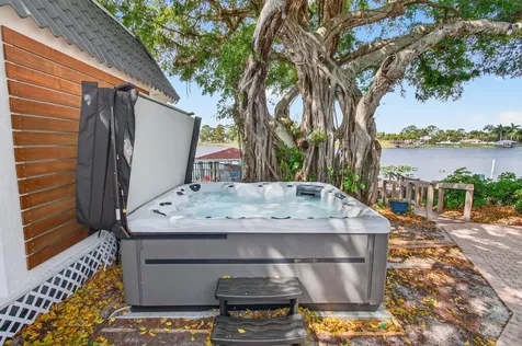 6647 Paul Mar Drive Lantana FL 33462
