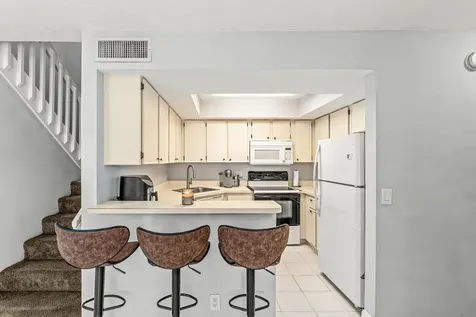 3900 Village Drive Delray Beach FL 33445