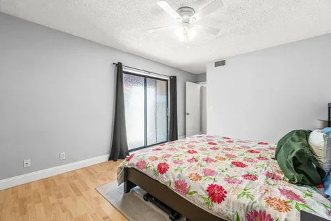 3900 Village Drive Delray Beach FL 33445
