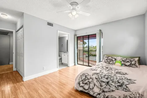 3900 Village Drive Delray Beach FL 33445