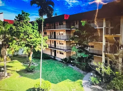 3330 Spanish Moss Terrace Lauderhill FL 33319