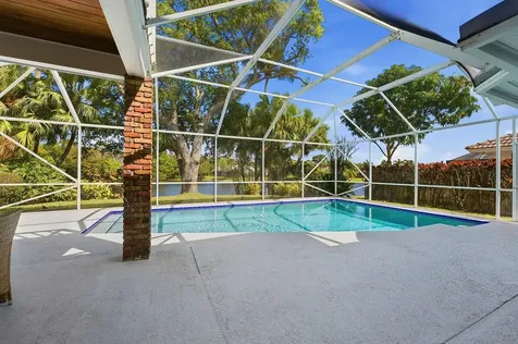 12886 La Rochelle Circle Palm Beach Gardens FL 33410