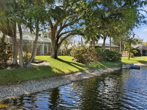 12886 La Rochelle Circle Palm Beach Gardens FL 33410