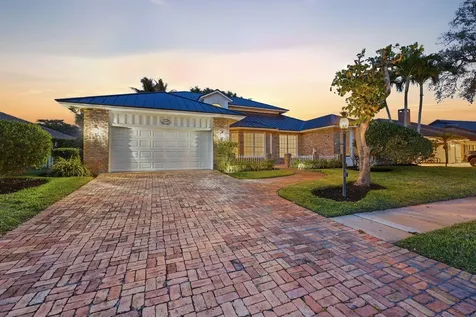 12886 La Rochelle Circle Palm Beach Gardens FL 33410