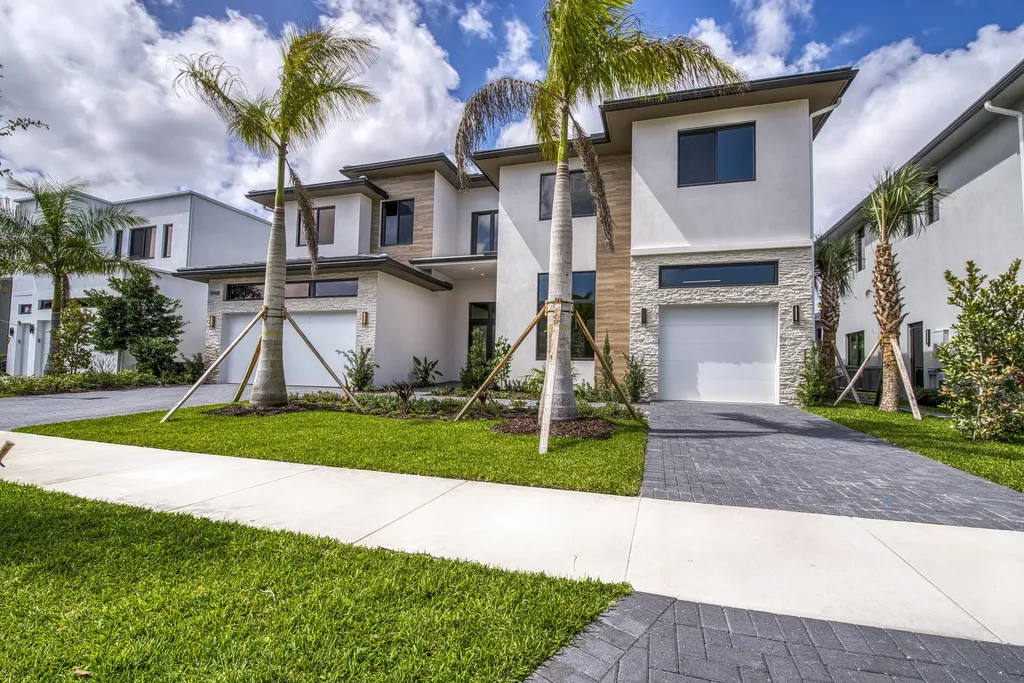 18481 Symphony Court Jupiter FL 33458