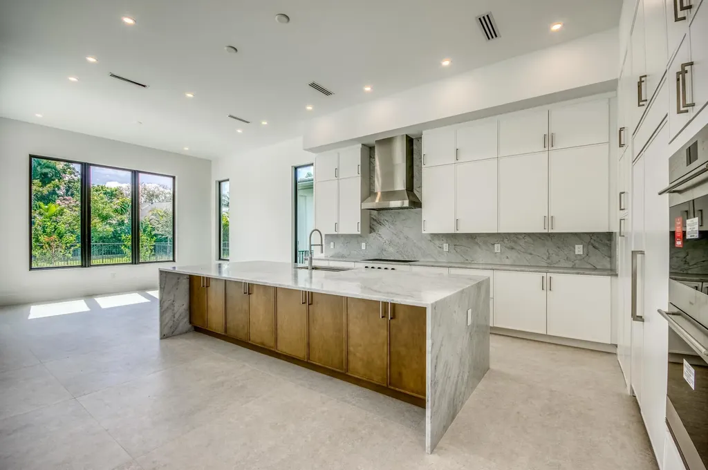 18481 Symphony Court Jupiter FL 33458