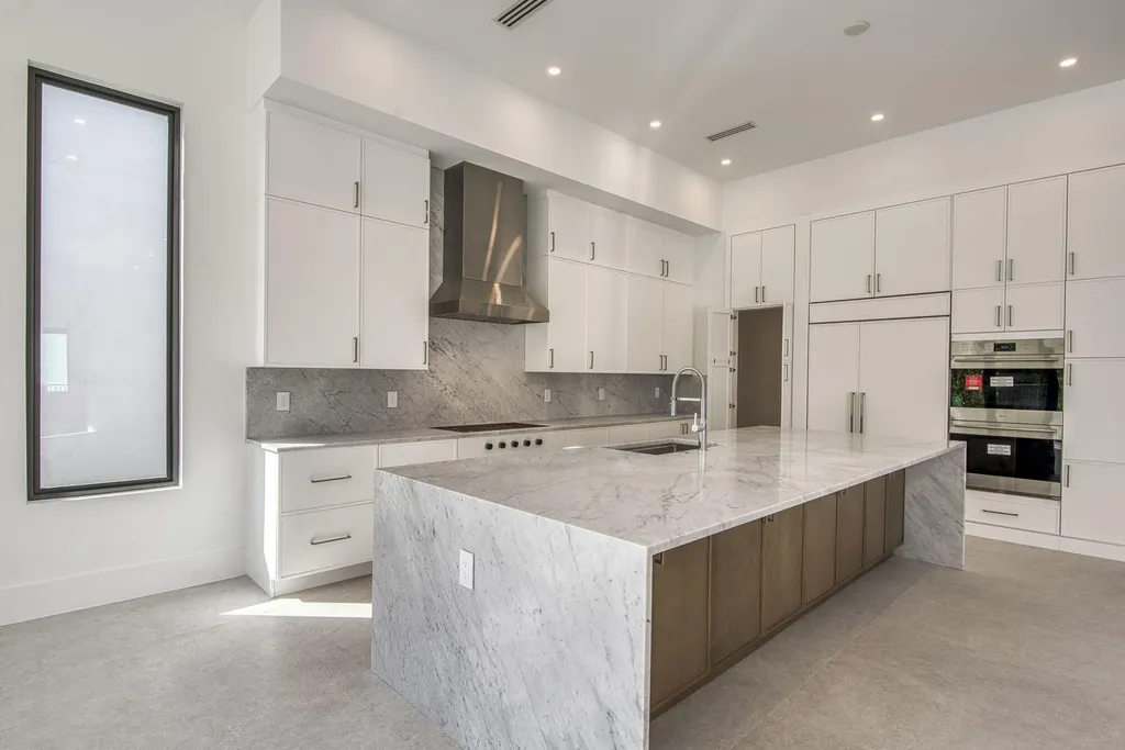 18481 Symphony Court Jupiter FL 33458