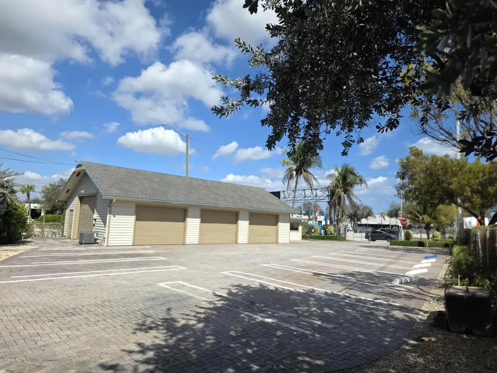 1710 W Atlantic Avenue Delray Beach FL 33444