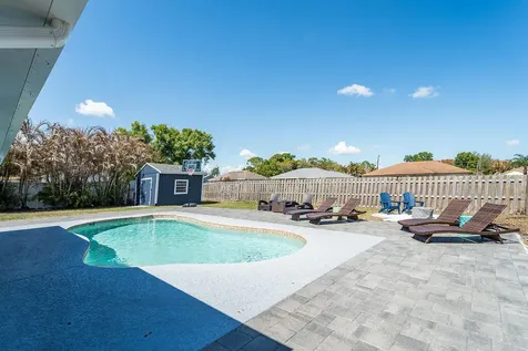 1353 SW Gastador Avenue Port St Lucie FL 34953