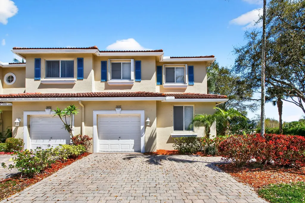 3092 N Evergreen Circle E Boynton Beach FL 33426