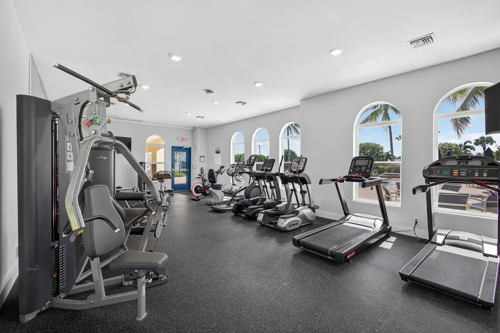 3092 N Evergreen Circle E Boynton Beach FL 33426