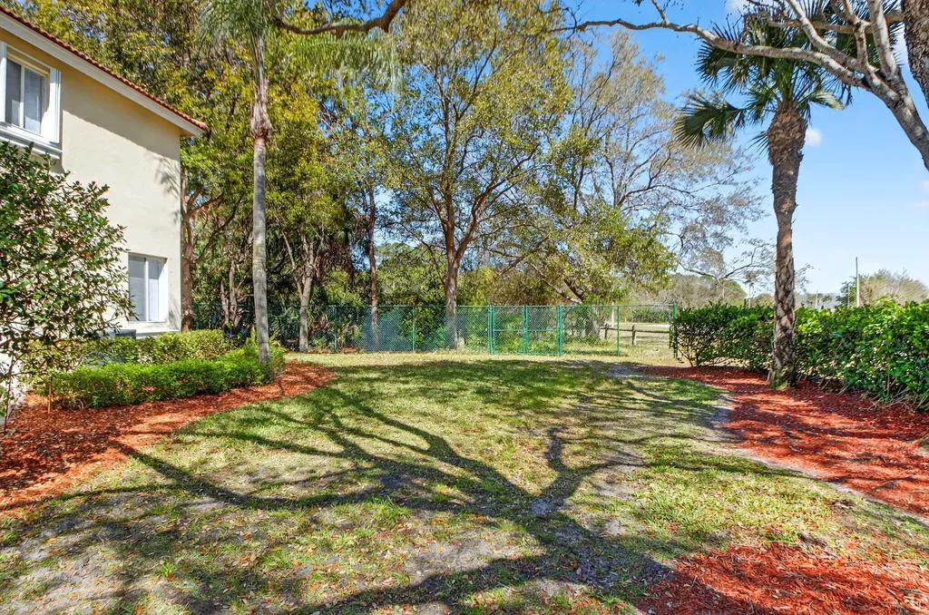 3092 N Evergreen Circle E Boynton Beach FL 33426