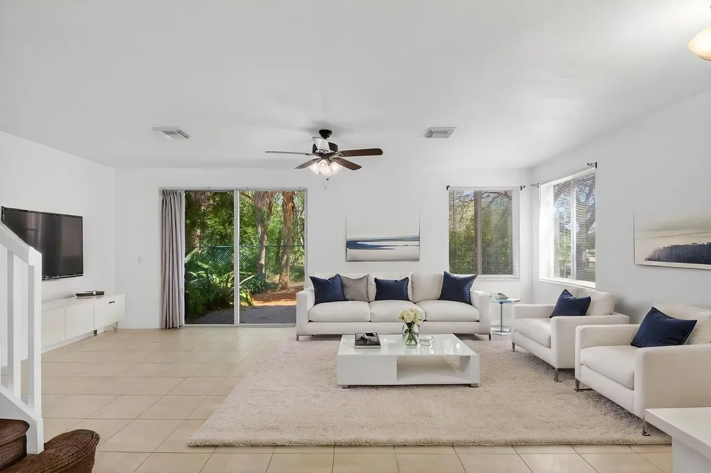 3092 N Evergreen Circle E Boynton Beach FL 33426