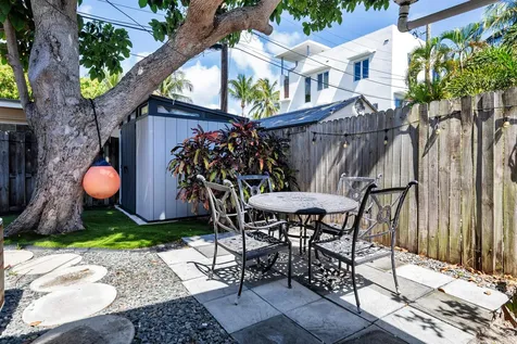 8 Surf Road Boynton Beach FL 33435