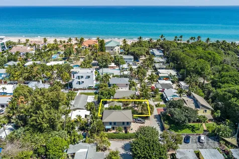 8 Surf Road Boynton Beach FL 33435