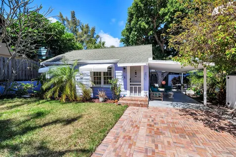 8 Surf Road Boynton Beach FL 33435