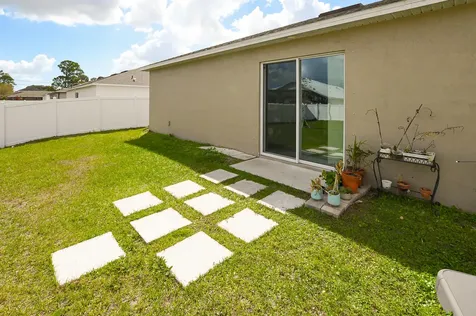 931 SW Sultan Drive Port St Lucie FL 34953