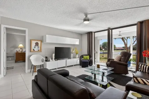 3485 Environ Boulevard Lauderhill FL 33319