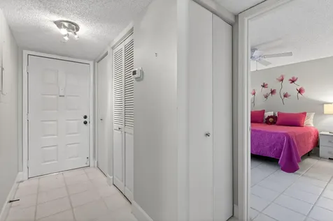 3485 Environ Boulevard Lauderhill FL 33319