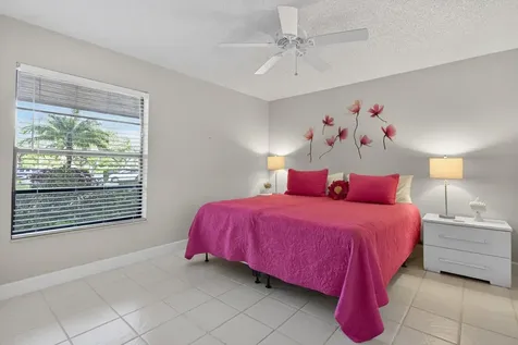 3485 Environ Boulevard Lauderhill FL 33319