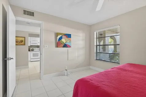 3485 Environ Boulevard Lauderhill FL 33319