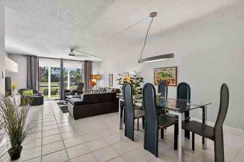 3485 Environ Boulevard Lauderhill FL 33319