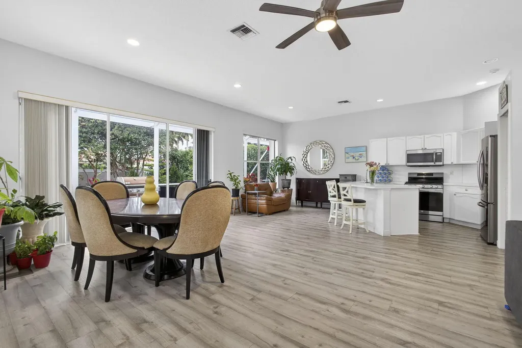 8281 Heritage Club Drive West Palm Beach FL 33412