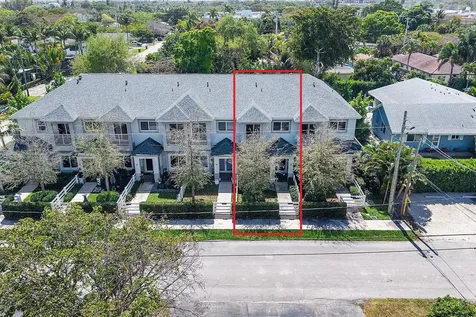 1482 NE 34th Street Oakland Park FL 33334