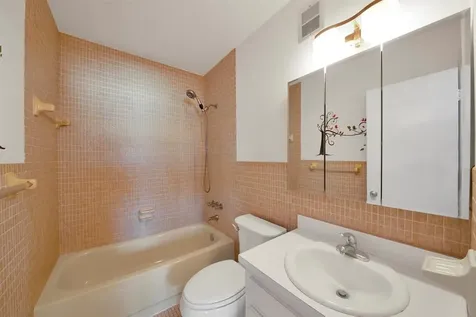 5300 Washington Street Pembroke Pines FL 33025