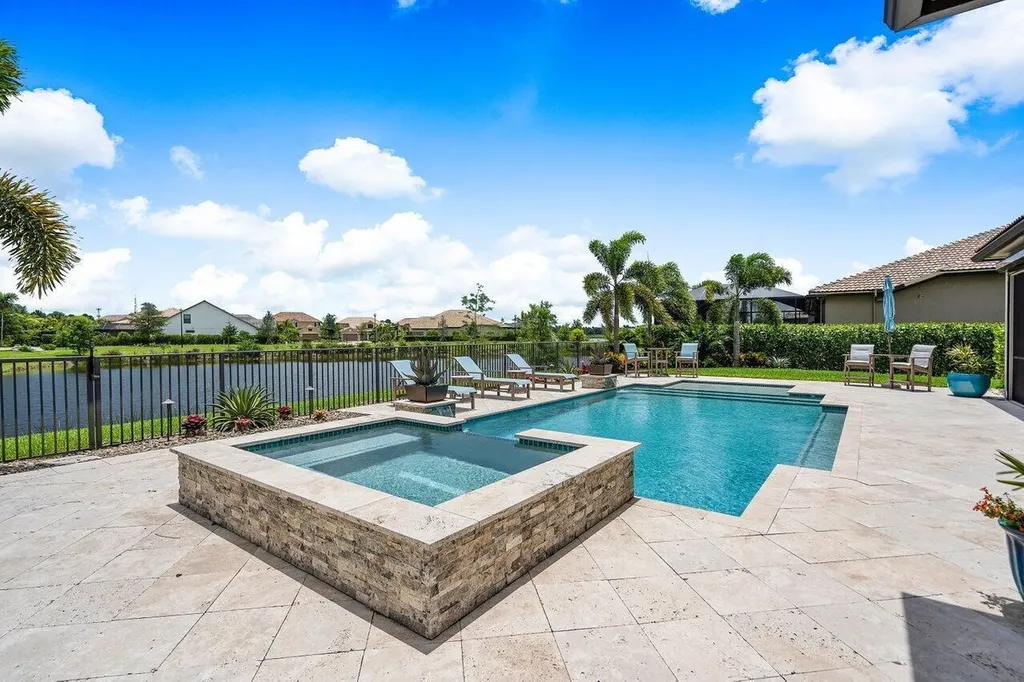 114 Blanca Isle Lane Jupiter FL 33478