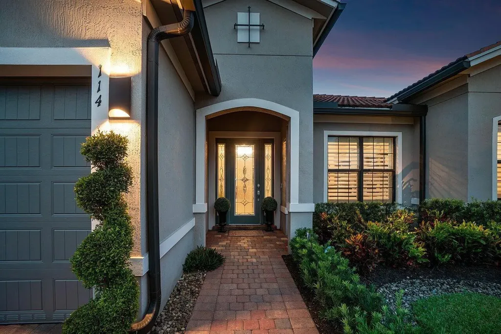 114 Blanca Isle Lane Jupiter FL 33478