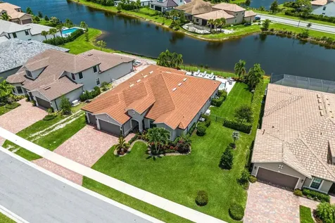 114 Blanca Isle Lane Jupiter FL 33478