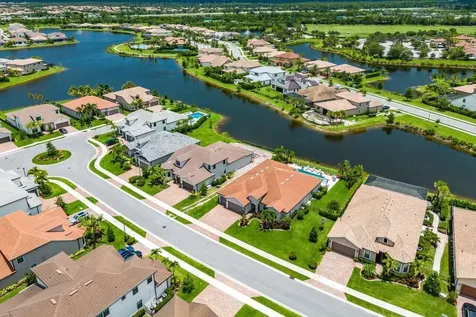 114 Blanca Isle Lane Jupiter FL 33478