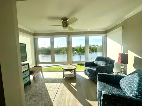 7 Colonial Club Drive Boynton Beach FL 33435