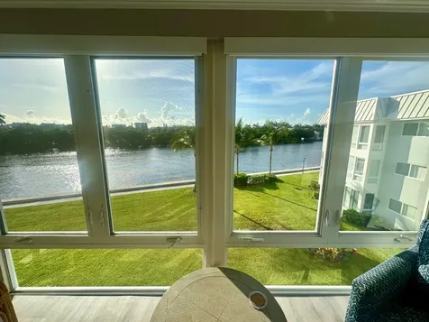 7 Colonial Club Drive Boynton Beach FL 33435
