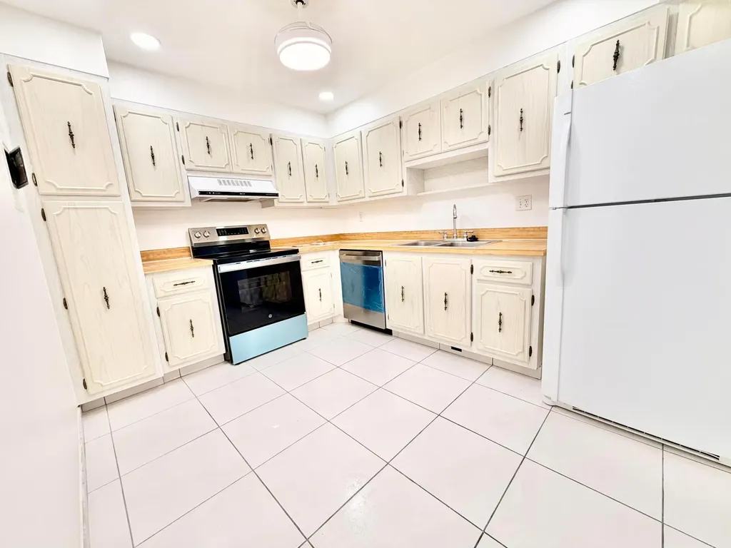 531 N Ocean Boulevard Pompano Beach FL 33062