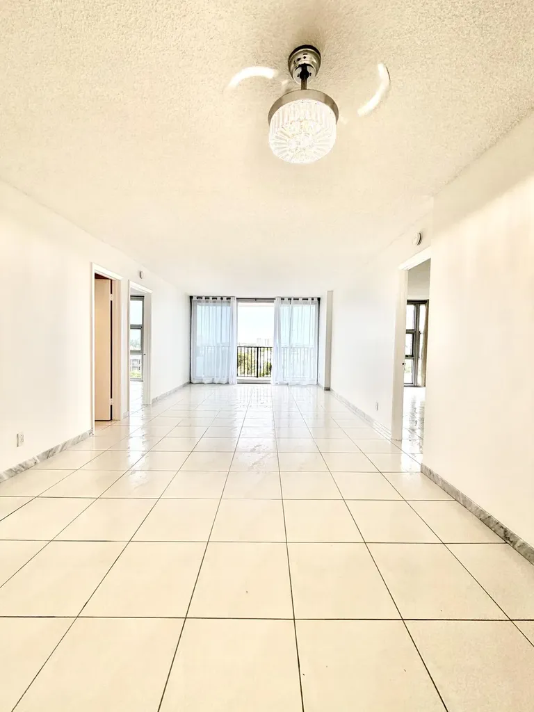 531 N Ocean Boulevard Pompano Beach FL 33062