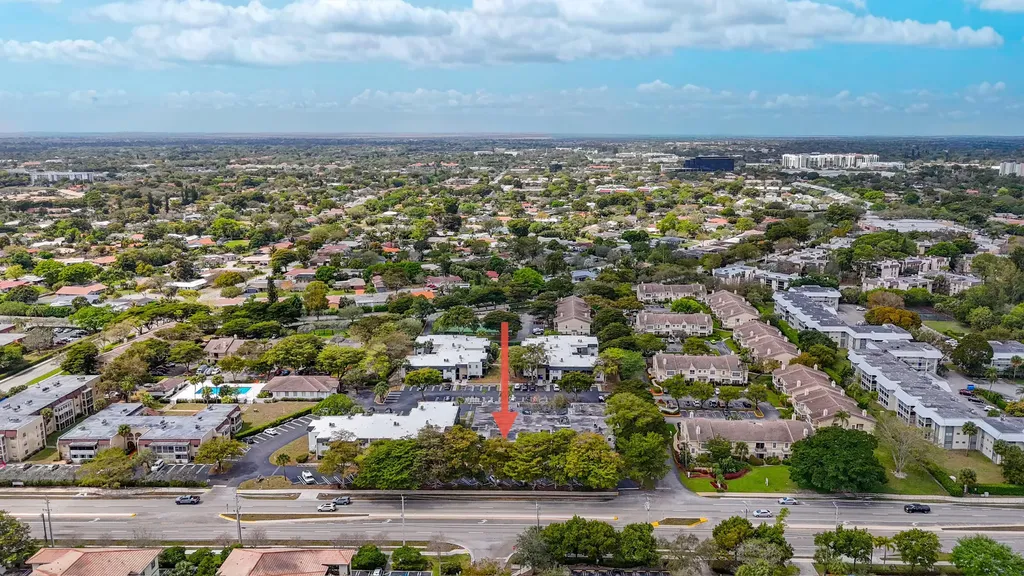 2820 Riverside Drive Coral Springs FL 33065