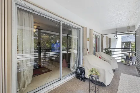 2820 Riverside Drive Coral Springs FL 33065