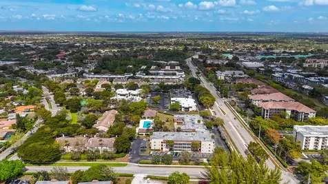 2820 Riverside Drive Coral Springs FL 33065