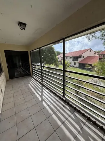 3 Vía De Casas Sur Boynton Beach FL 33426