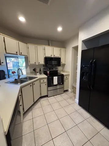 3 Vía De Casas Sur Boynton Beach FL 33426