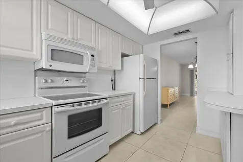 1251 SE Sugar Sands Boulevard Riviera Beach FL 33404